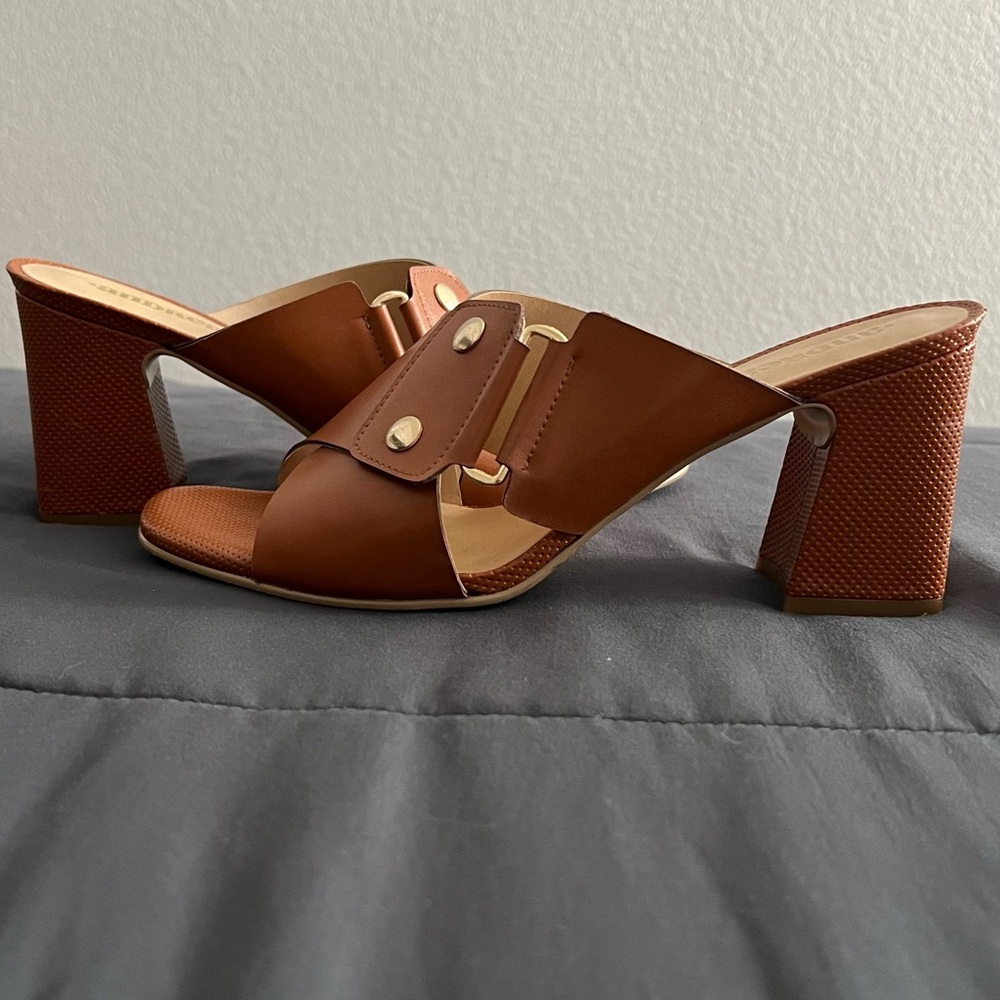 Beautiful butterscotch open toe shoes